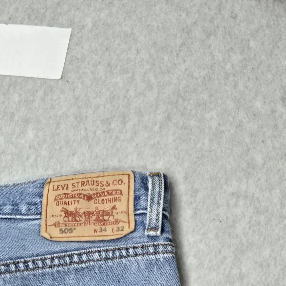 Levi's 505‎ Men Jeans 34X32 Light Blue Denim Regular Fit Straight Y2K